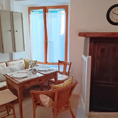 Holiday home La Petite Romance - 3 Etoiles *